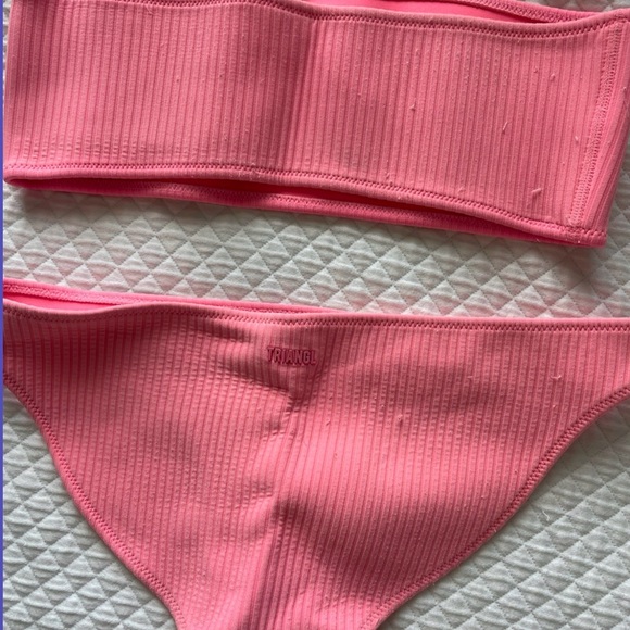 Pink Ribbed Bikini Set - Picture 2 of 2